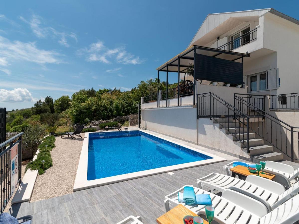 Scenic Sea View,Three Bedroom Villa With Pool Trogir Bagian luar foto