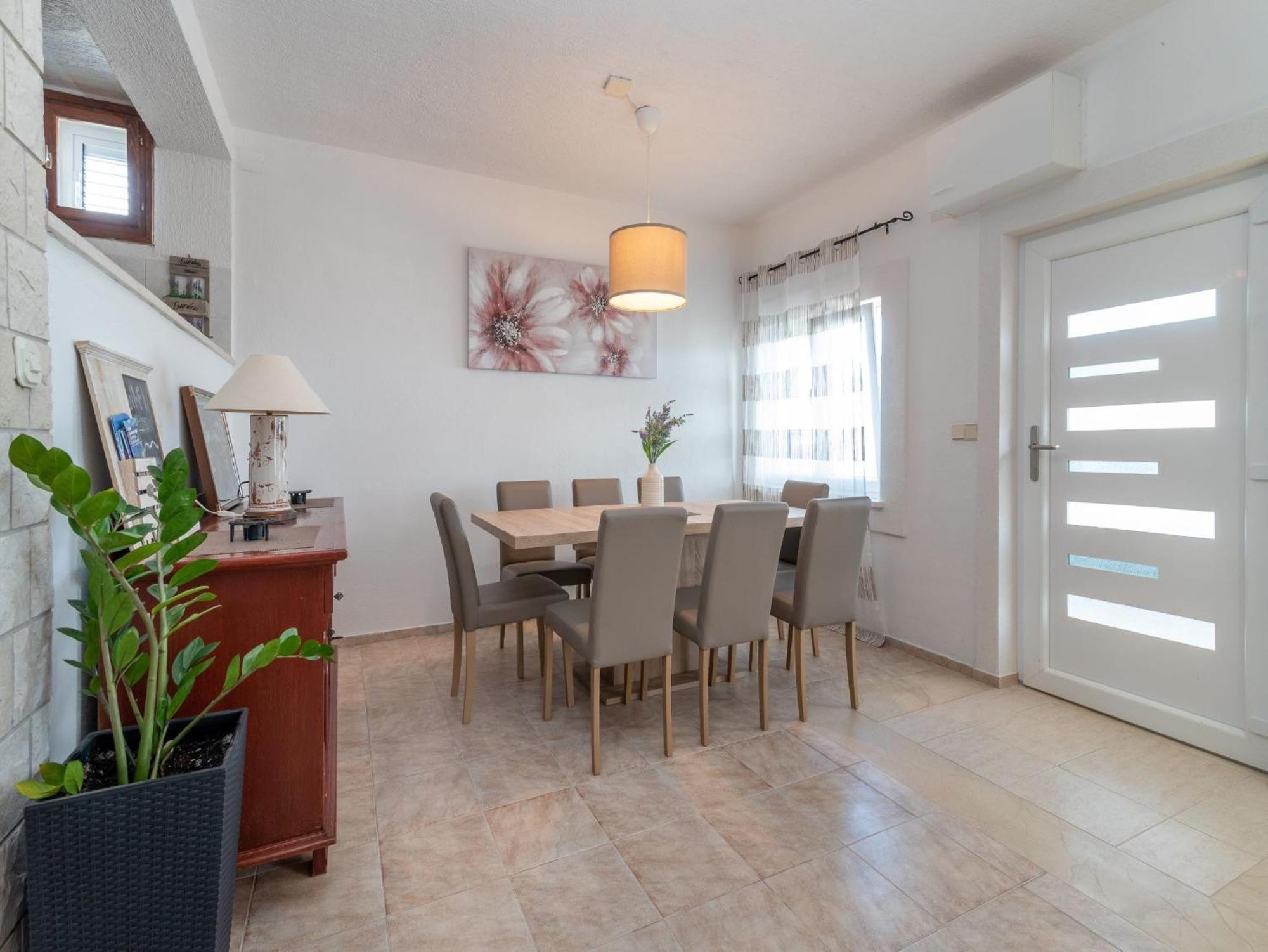 Scenic Sea View,Three Bedroom Villa With Pool Trogir Bagian luar foto